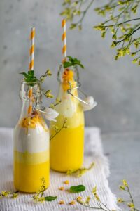 Mango Banana Smoothie